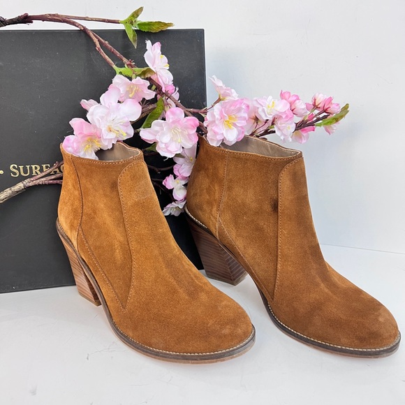 Surface to Air brown suede ankle boots - Picture 1 of 6